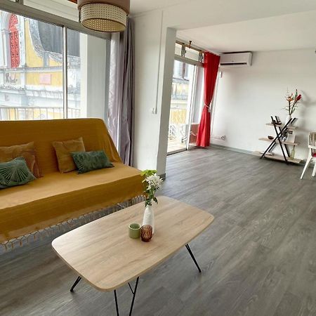 Апартаменты Grand Sejour Lumineux Avec Balcon & Vue Cathedrale Пуэнт-а-Питр Экстерьер фото